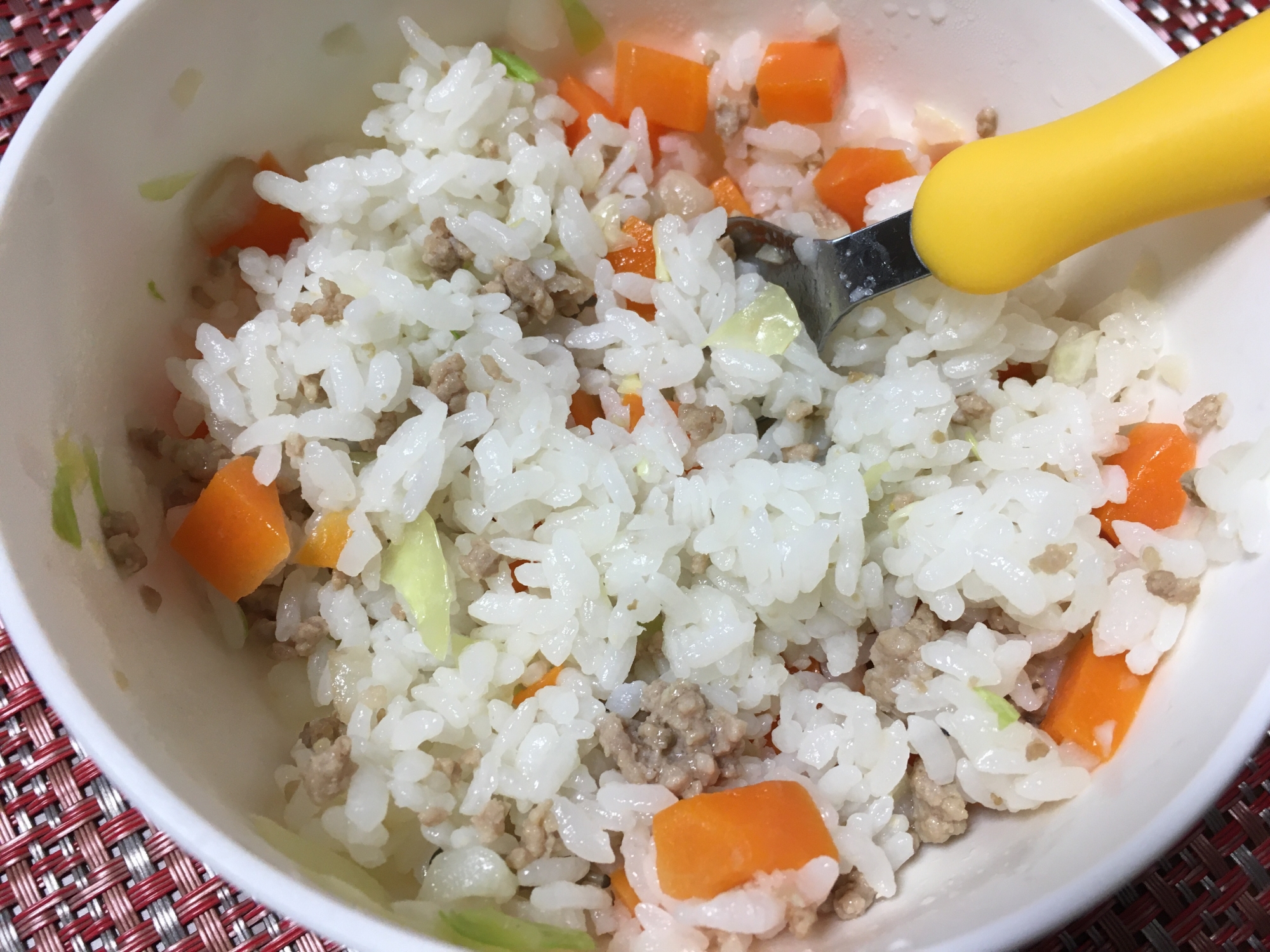 幼児食 豚ひき肉とハッシュドポテトの混ぜご飯 レシピ 作り方 By えみすけ0309 楽天レシピ