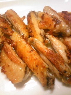 鶏スペアリブのニンニク焼き