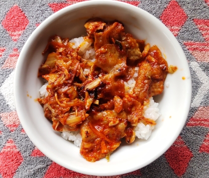 こんばんみ^^早い、美味い、ちょい安い！豚キムチ丼とってもおいしかったです^^ごちそうさまでした(^○^)