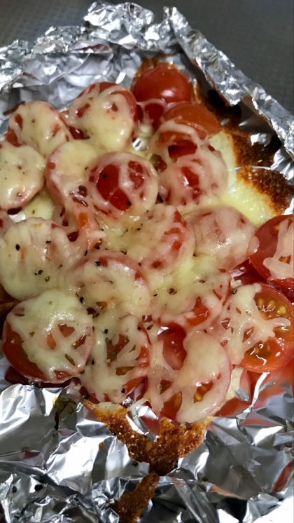 トマトチーズ焼き