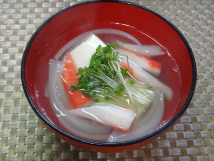 カニカマと豆腐のスープ