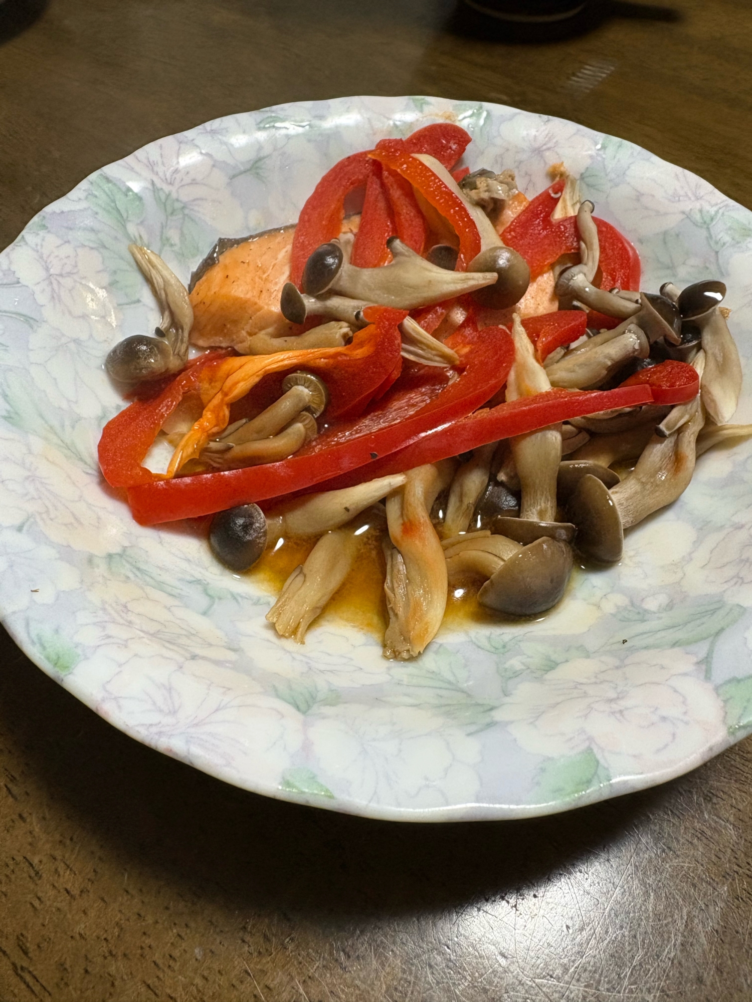 レンジで簡単！鮭の野菜蒸し