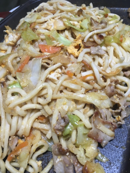 ど〜んと我が家の☆ホルモン焼きうどん