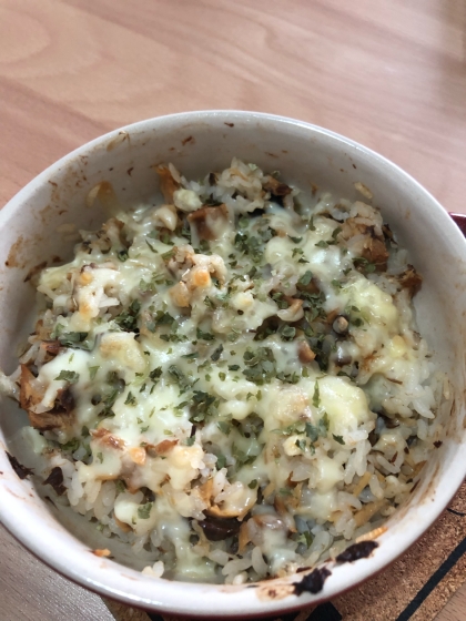 1人ランチに♫サバ味噌キムチーズ丼