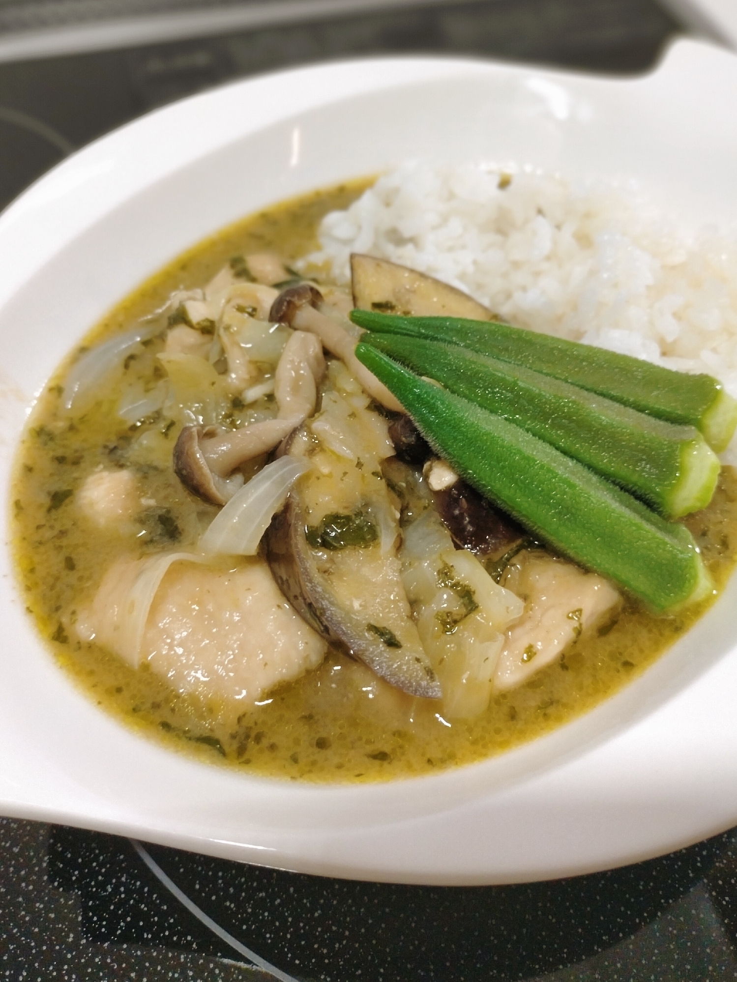 我が家のグリーンカレー レシピ 作り方 By よるねこ 楽天レシピ 我が家のグリーンカレー レシピ 作り方 By よるねこ 楽天レシピ