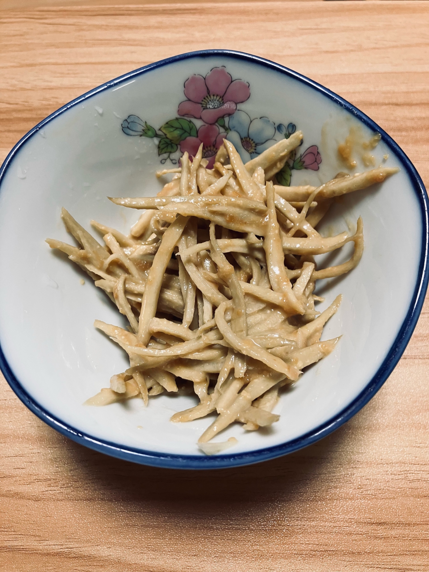 ゴボウの味噌マヨサラダ