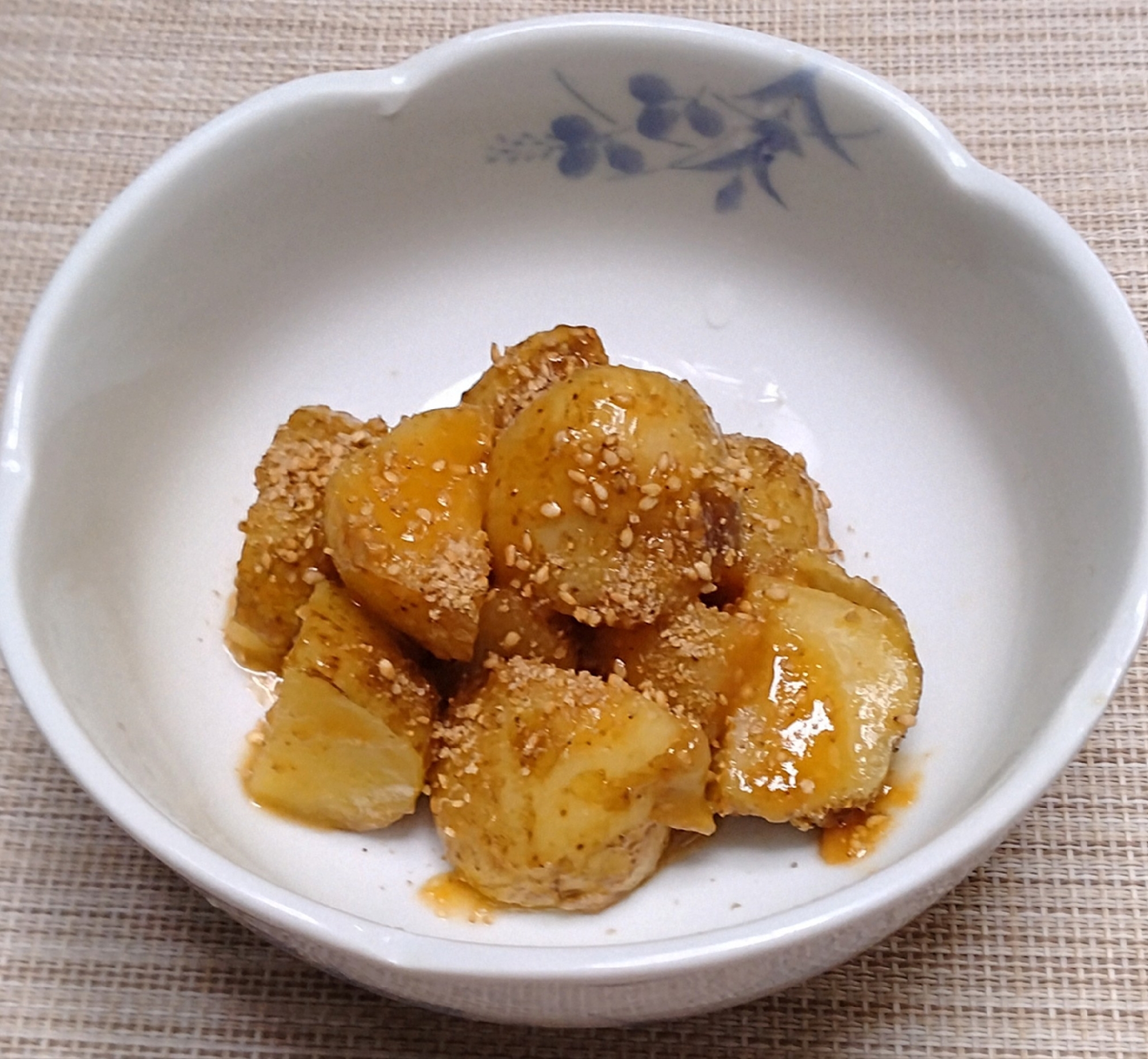 レンチンの、じゃがいも甘味噌からめ