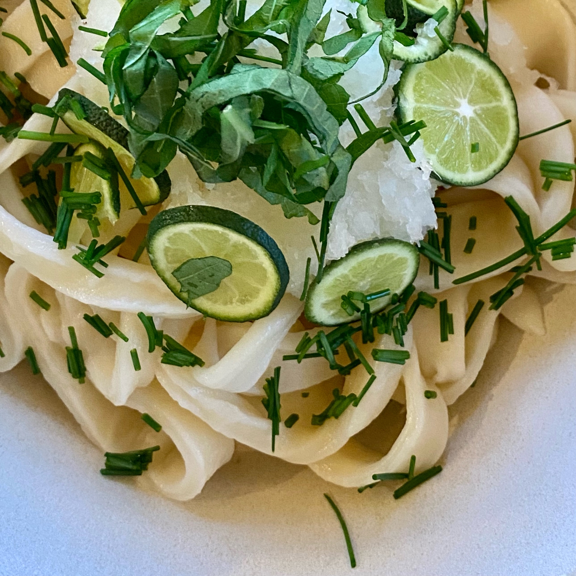 大根おろしたっぷりの自家製男前つけうどん