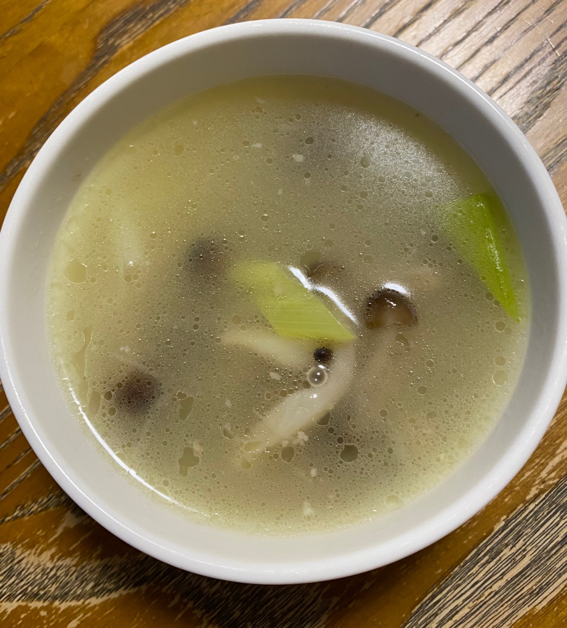 コストコのロティサリーテキンで作る絶品鶏がらスープ レシピ 作り方 By ブロッコリーの森 楽天レシピ