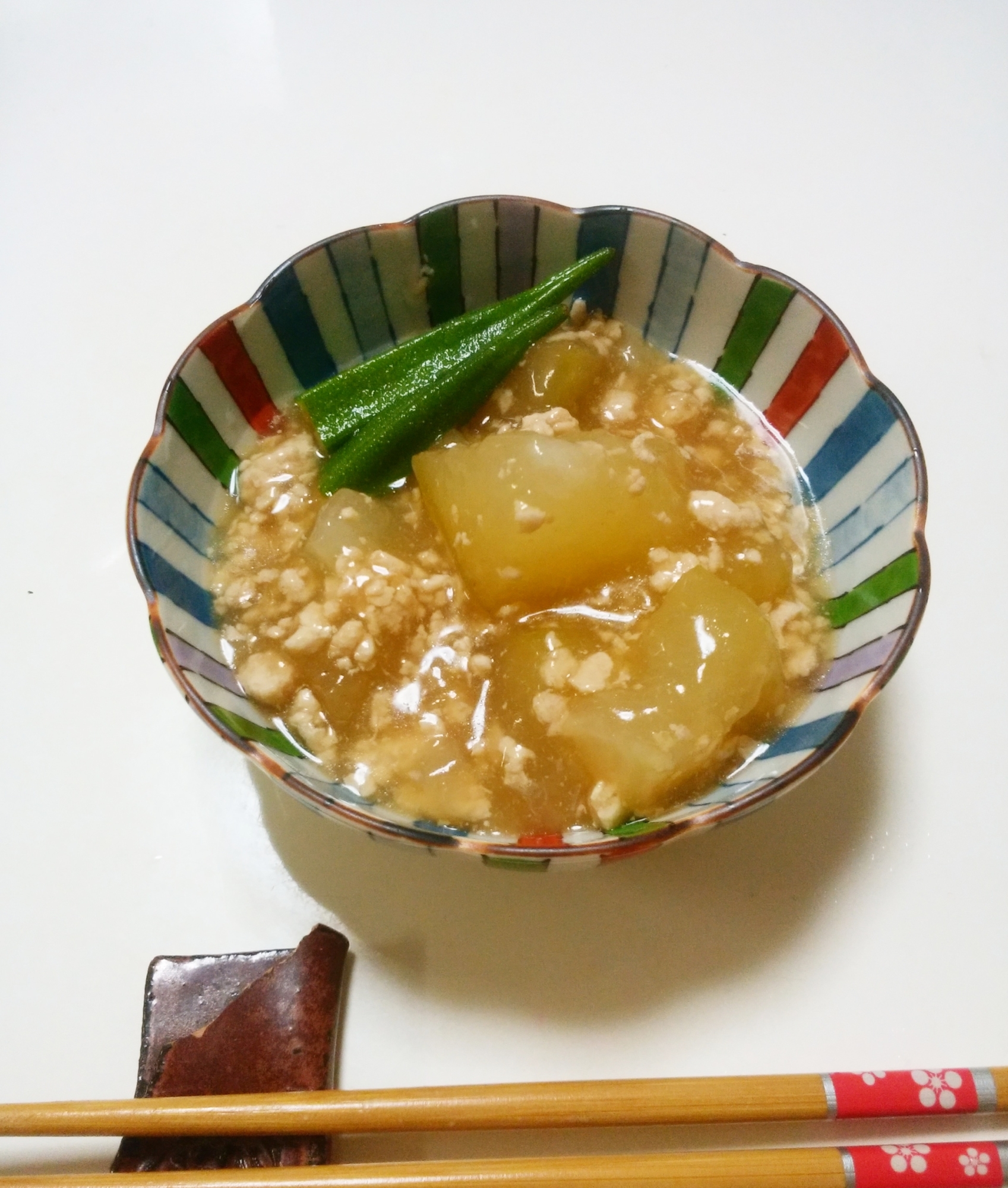 夏に食べたい　冬瓜の挽き肉餡かけ