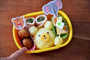 がんばれ！クマくんお弁当