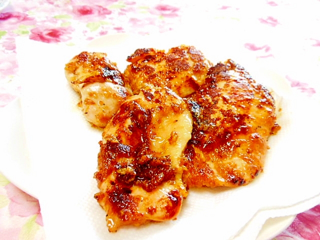 塩麹ｄｅ❤鶏胸肉の甘味噌生姜＆梅肉漬け焼き❤