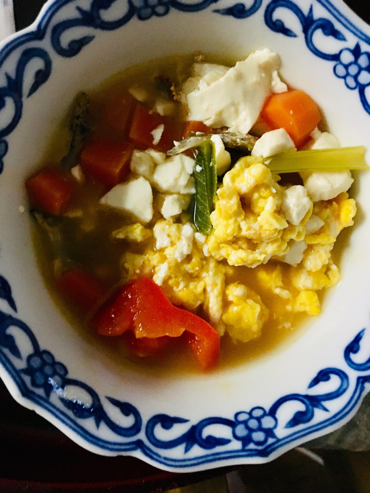 卵と豆腐 パプリカ 野菜スープ 作り置きも レシピ 作り方 By Valigia5 楽天レシピ