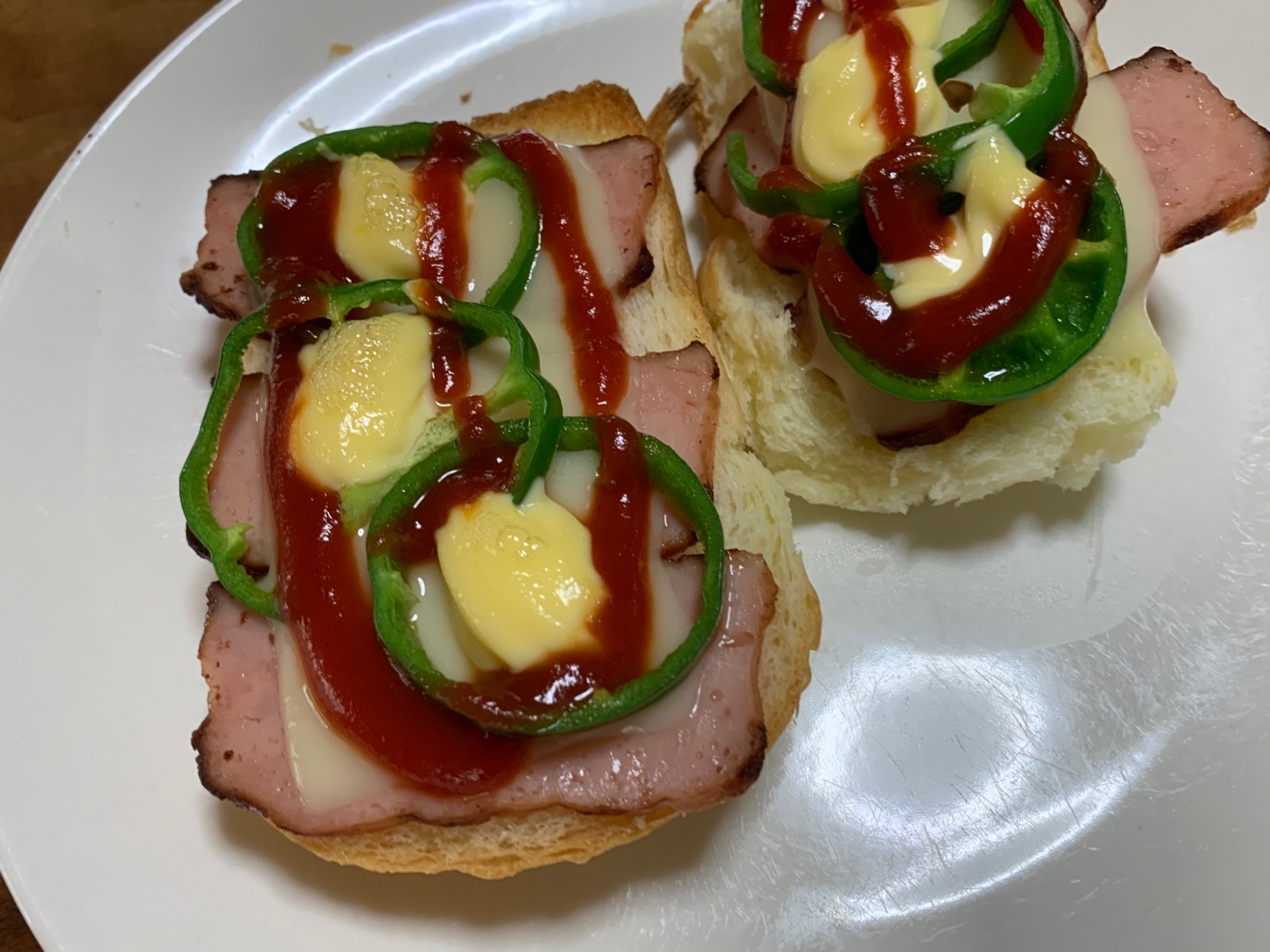 焼き豚オープンサンド