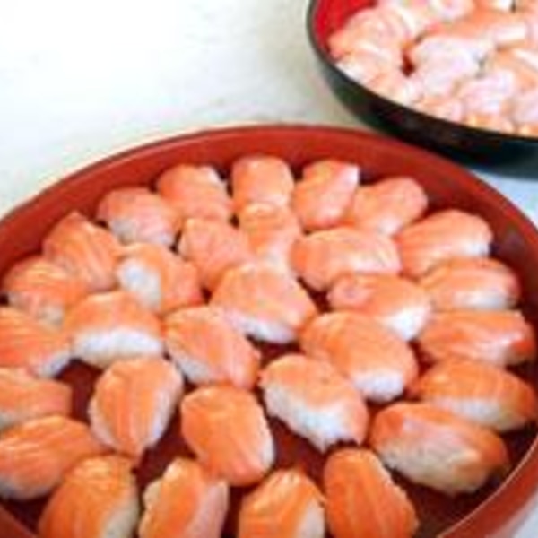 大トロサーモンで 大トロサーモンの握り寿司 レシピ 作り方 By Torezu 楽天レシピ 大トロサーモンで 大トロサーモンの握り寿司 レシピ 作り方 By Torezu 楽天レシピ