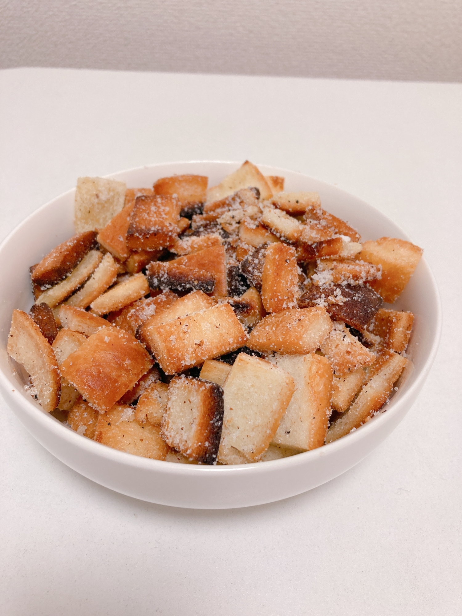 パンの耳と砂糖とバターのやつ レシピ 作り方 By ちゃんごえ 楽天レシピ