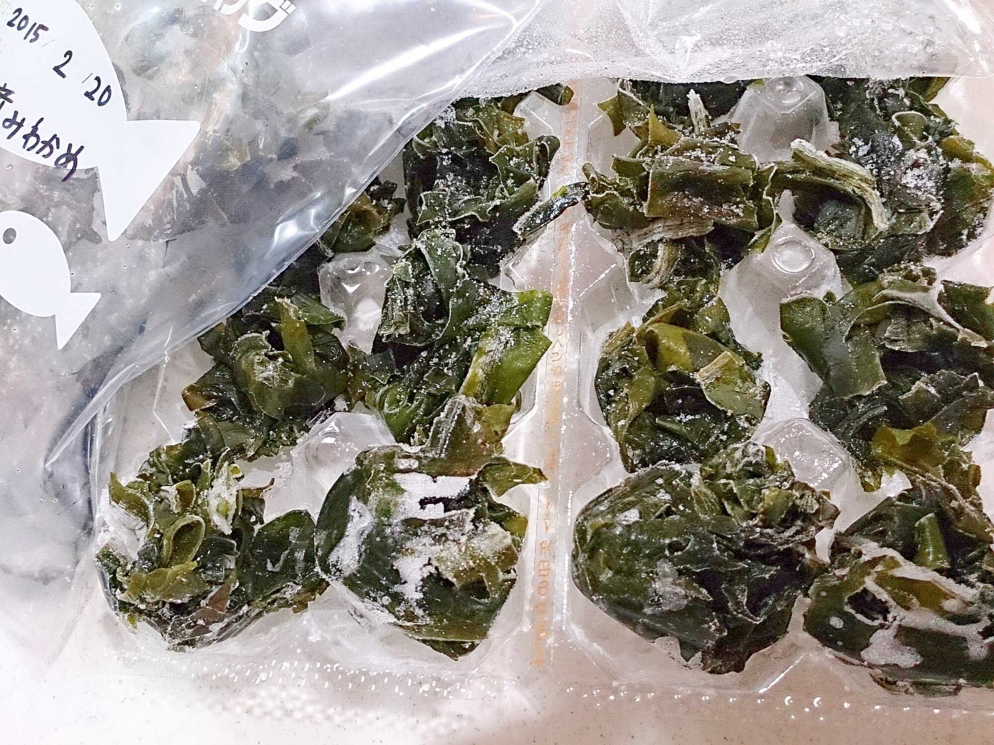 塩蔵わかめの快適な戻し方 冷凍保存 レシピ・作り方 by hideok888｜楽天レシピ