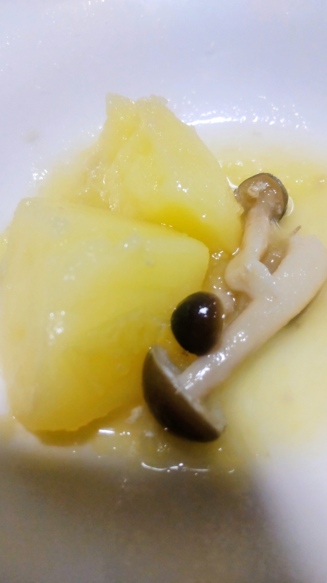 じゃがいもとしめじのあっさり煮