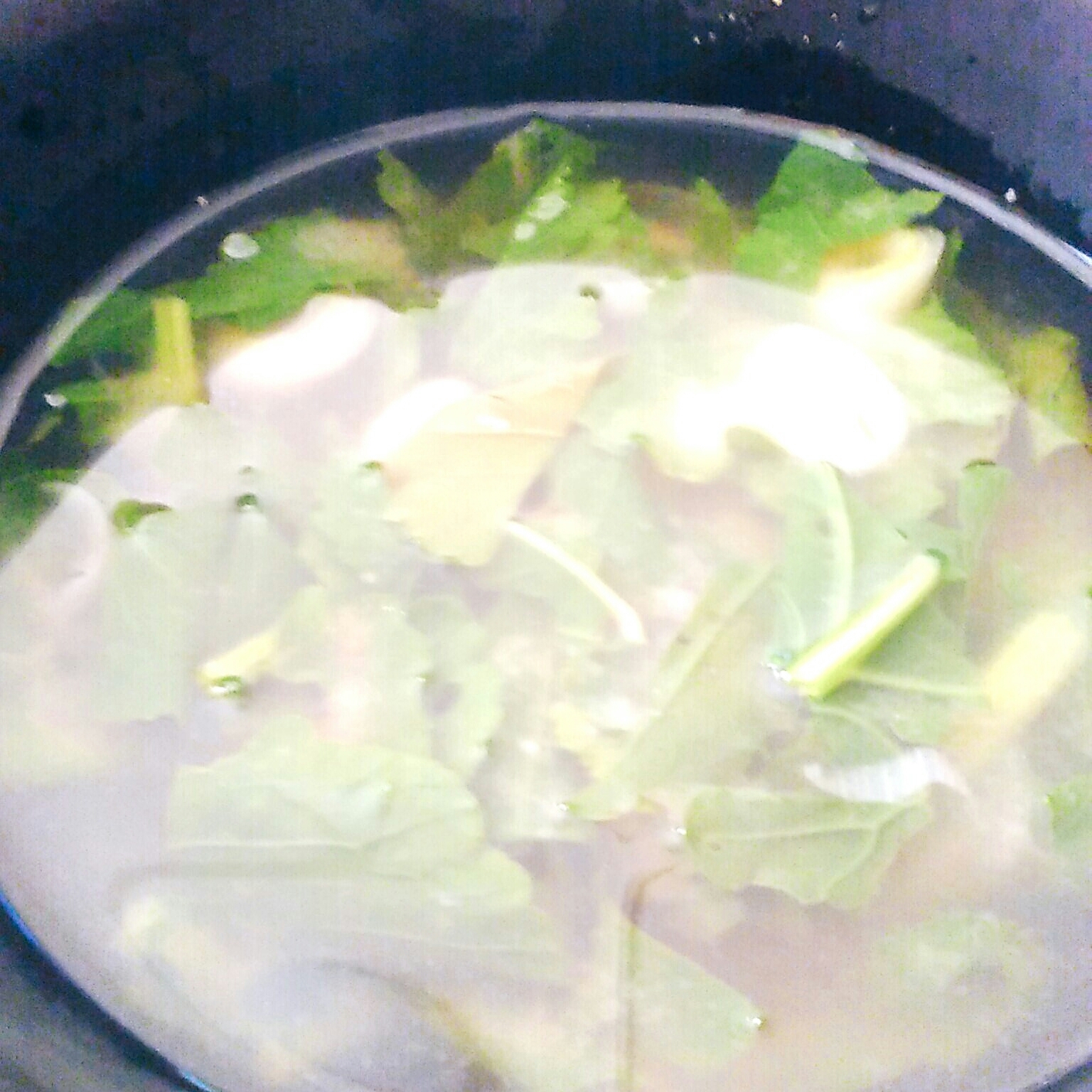大根葉の豆腐椎茸の味噌汁