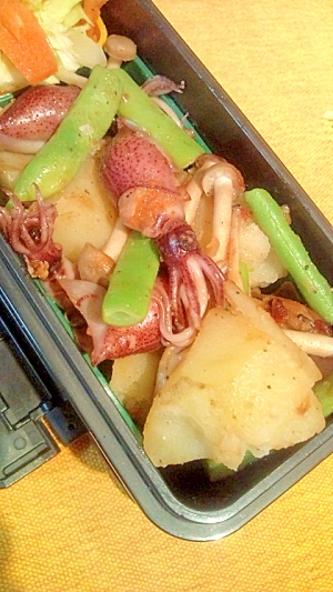 イタリアン惣菜♪ほたるいかとじゃがいものソテー