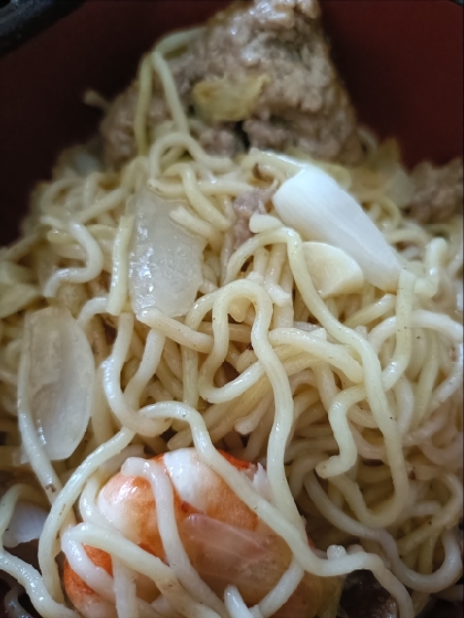 セロリ＊小エビのアジアン風焼きそば
