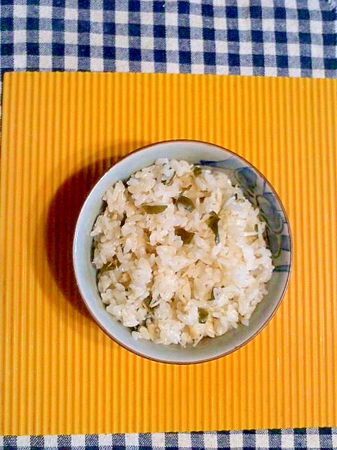 おしゃぶり昆布とエノキの炊き込みご飯 レシピ 作り方 By テツオ63 楽天レシピ
