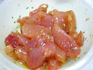 おつまみに変わりだれのまぐろのお刺身 レシピ 作り方 By キー子0914 楽天レシピ おつまみに変わりだれのまぐろのお刺身 レシピ 作り方 By キー子0914 楽天レシピ