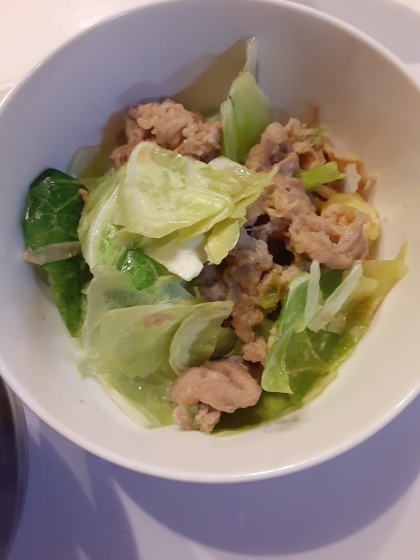 ご飯に合う☆豚肉とキャベツの焼肉のたれ炒め