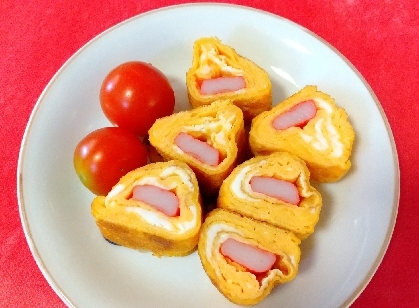 正にお弁当のおかずにと思い作らせて頂きました!!
黄色と赤は彩り的にも綺麗で、味も甘めで美味しいですね!!(v^-ﾟ)お弁当の定番のミニトマトとも合います!!