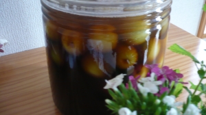 黒糖焼酎と黒糖で作る梅酒っ！！