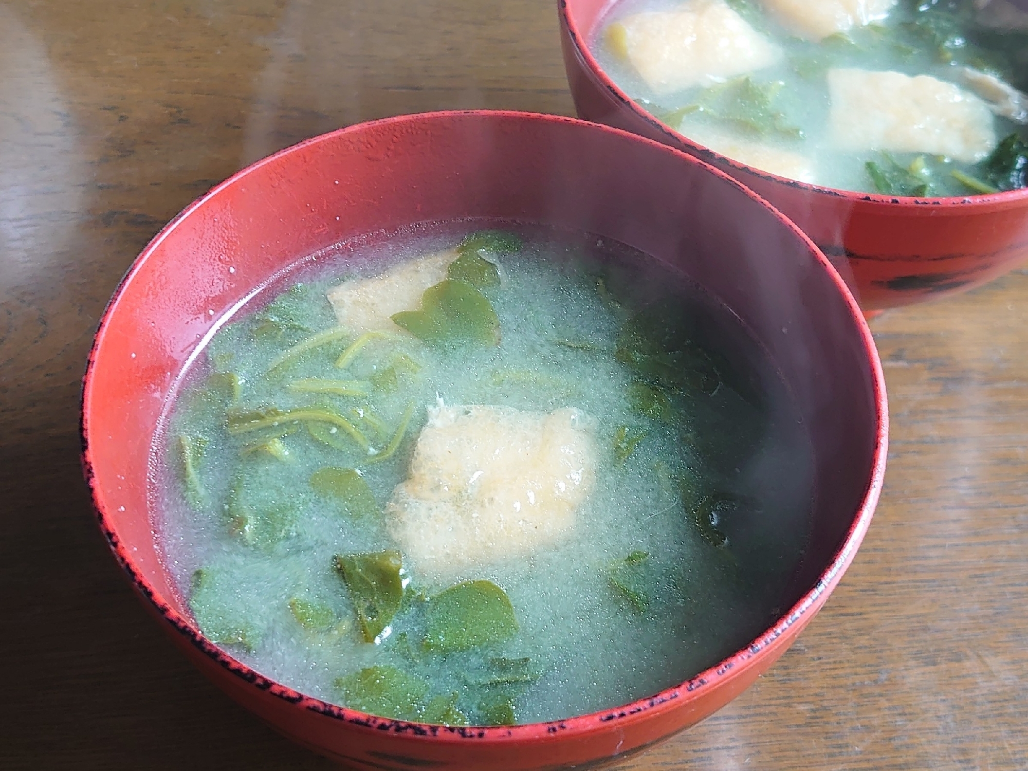 おろ抜き大根の葉と油揚げの味噌汁