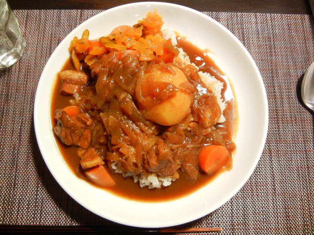 牛肉のまるごとジャガイモカレー