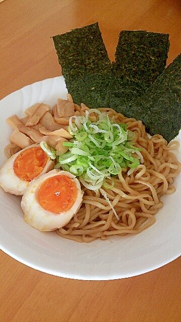油麺 油そば 混ぜそば レシピ 作り方 By Ohmaisa 楽天レシピ