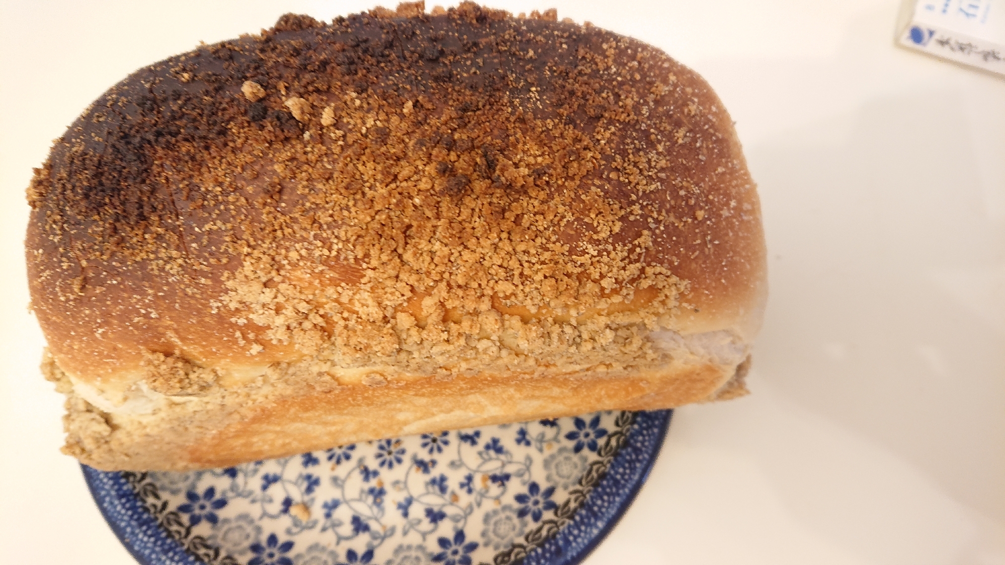 クランブル乗せ⭐ミルク食パン