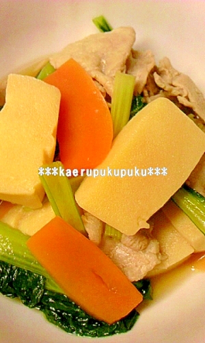 凍り豆腐と小松菜の煮物