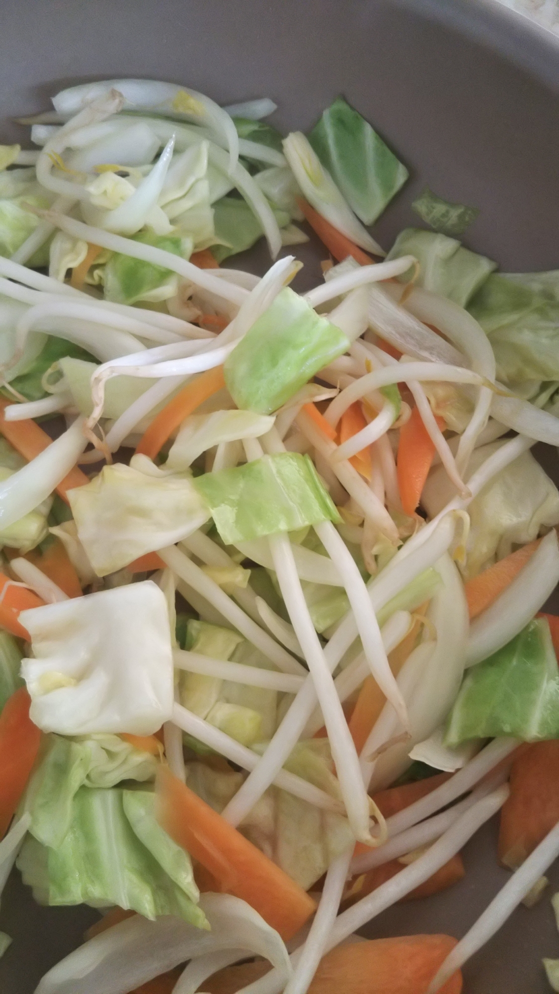 野菜のシンプル塩炒め
