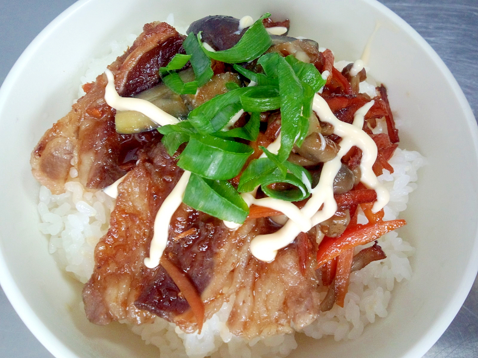 マヨとネギが合う♪焼肉丼☆