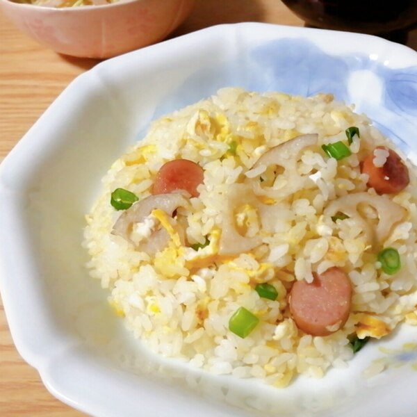 れんこんとウインナーと卵の炒飯 レシピ 作り方 By はじゃじゃ 楽天レシピ れんこんとウインナーと卵の炒飯 レシピ 作り方 By はじゃじゃ 楽天レシピ