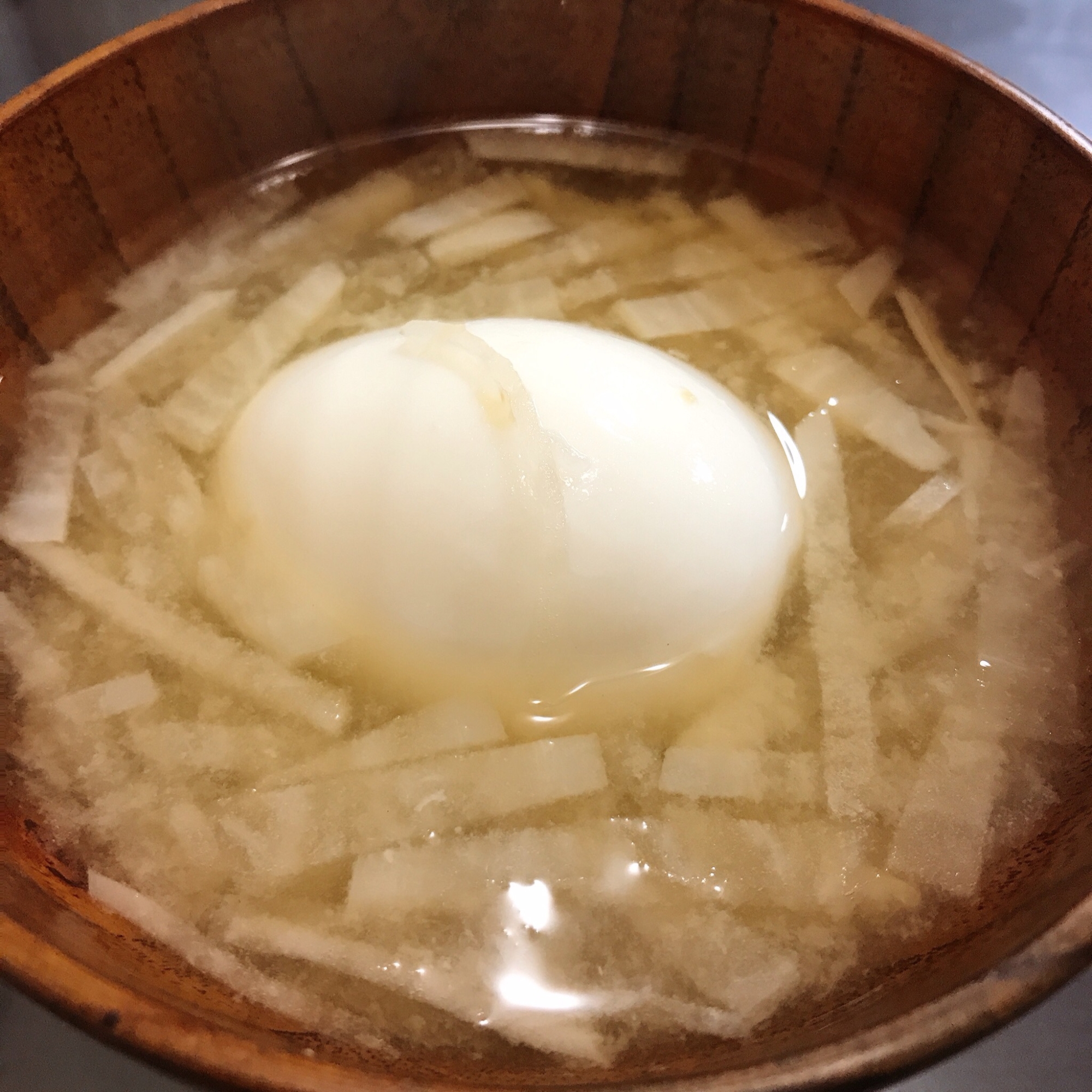 大根とゆで卵のお味噌汁