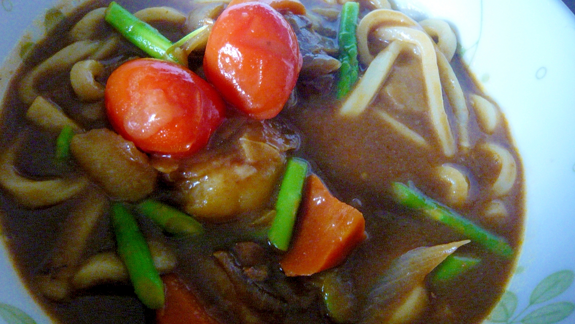 ❤　ミニトマト＆ミニアスパラ入りカレーうどん　❤