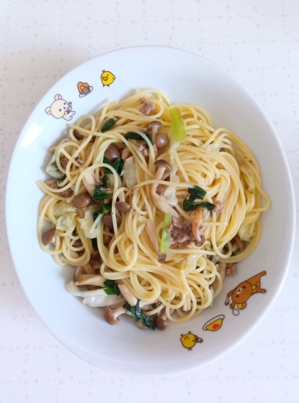 簡単うまっ☆キャベツとひき肉の和風パスタ