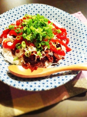 超簡単 夏休みランチに タコライス風そぼろ丼 レシピ 作り方 By Harumachi46 楽天レシピ