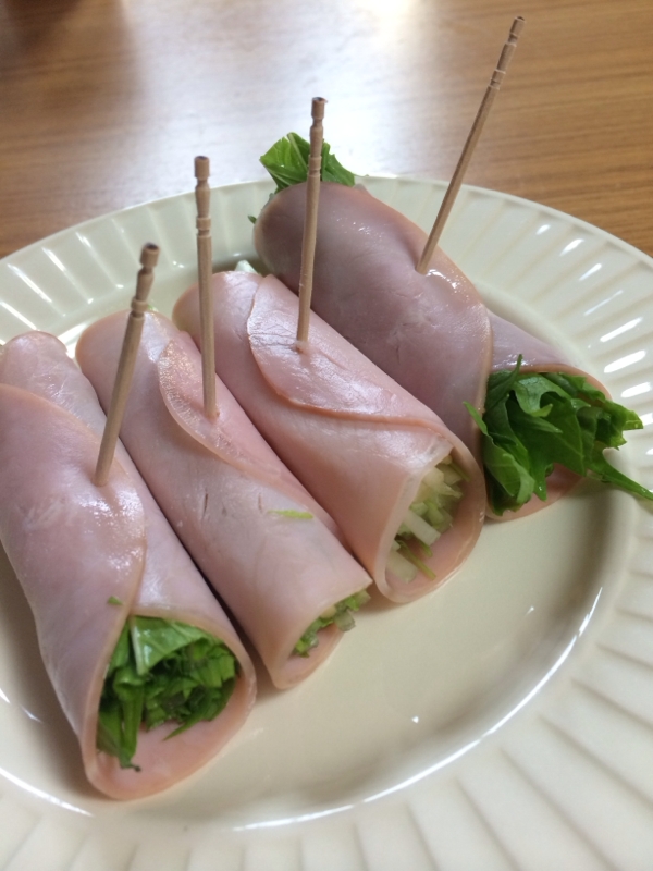 さっぱりお弁当にお野菜^o^水菜のハム巻き