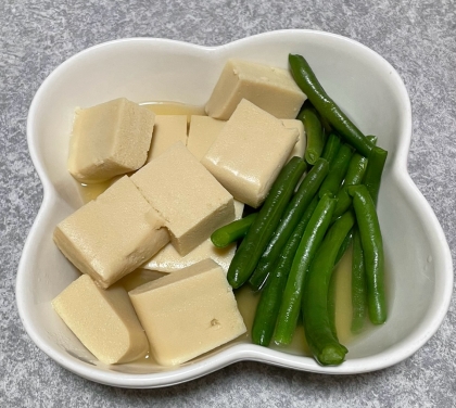 高野豆腐と車麩の煮物