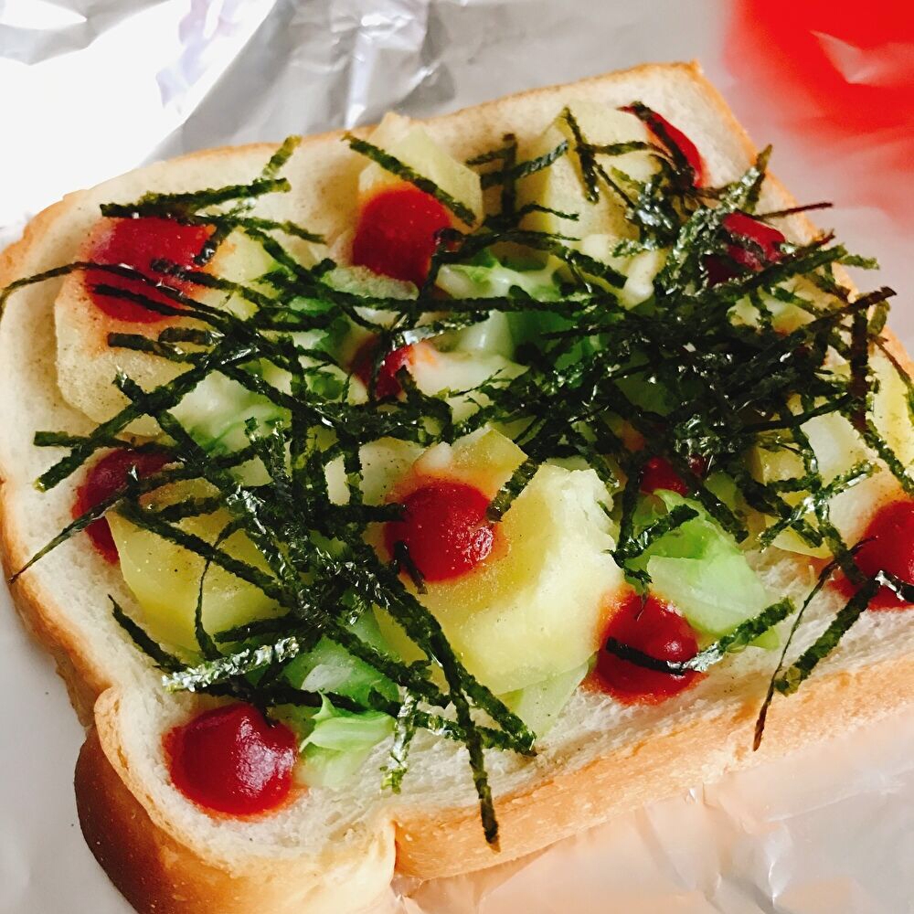 焼き海苔が香ばしい＊メークイン&チーズのお惣菜パン