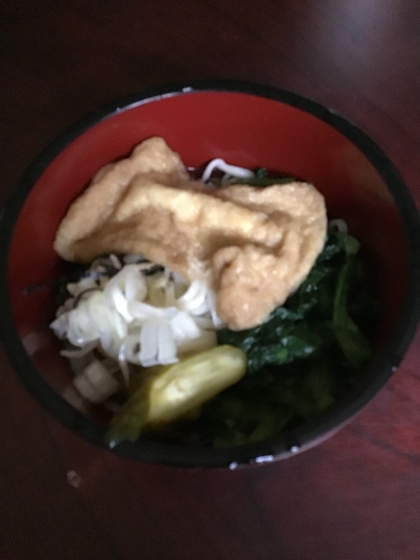 冷やしきつねうどん