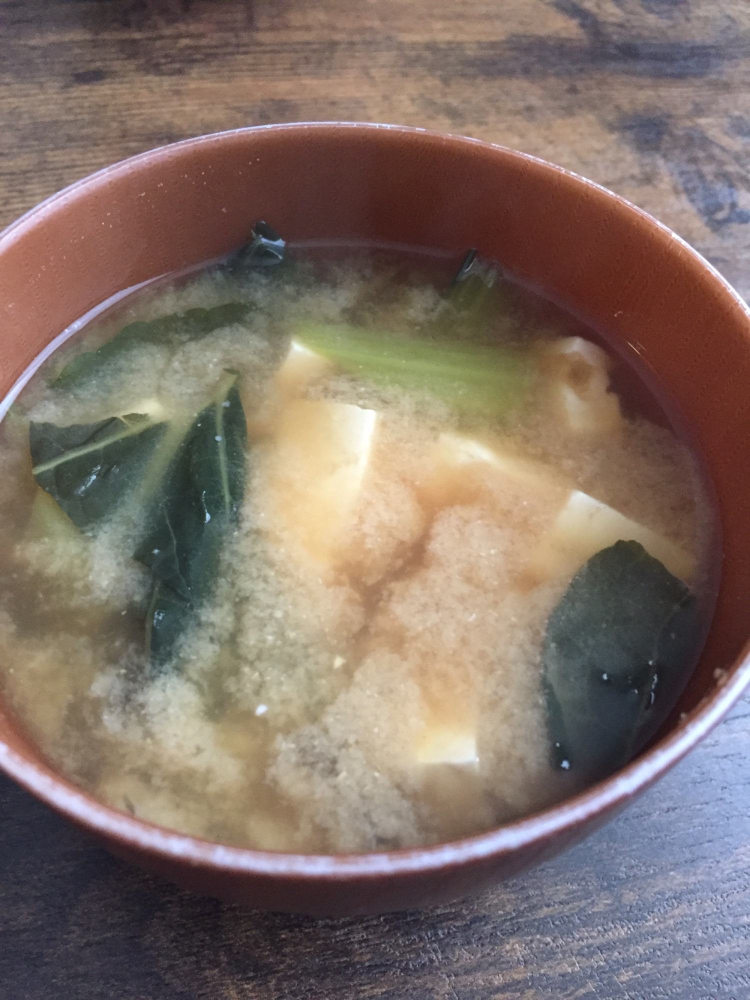 小松菜と豆腐の味噌汁