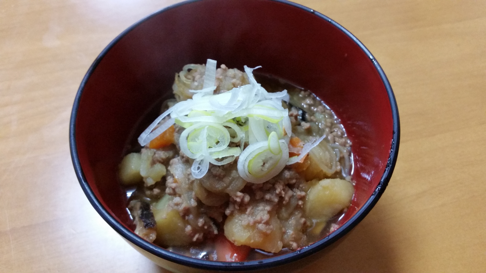 子供も食べやすい♪ひき肉で肉じゃが