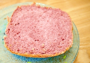 紫芋のパン