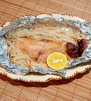 生鮭のホイル焼き　〜すだちポン酢ジュレがけ〜